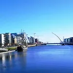 Ifsc Dublin City Apartments