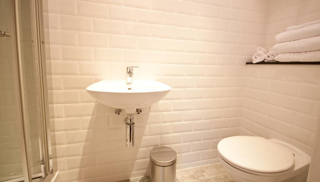Ifsc City Apartment